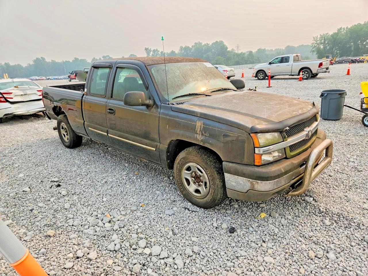 2004 CHEVROLET SILVERADO