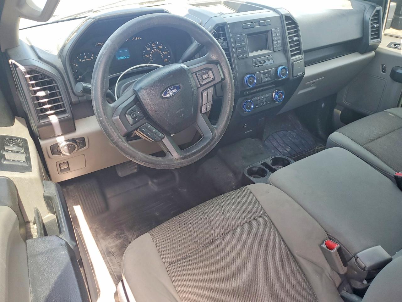 2016 FORD F150