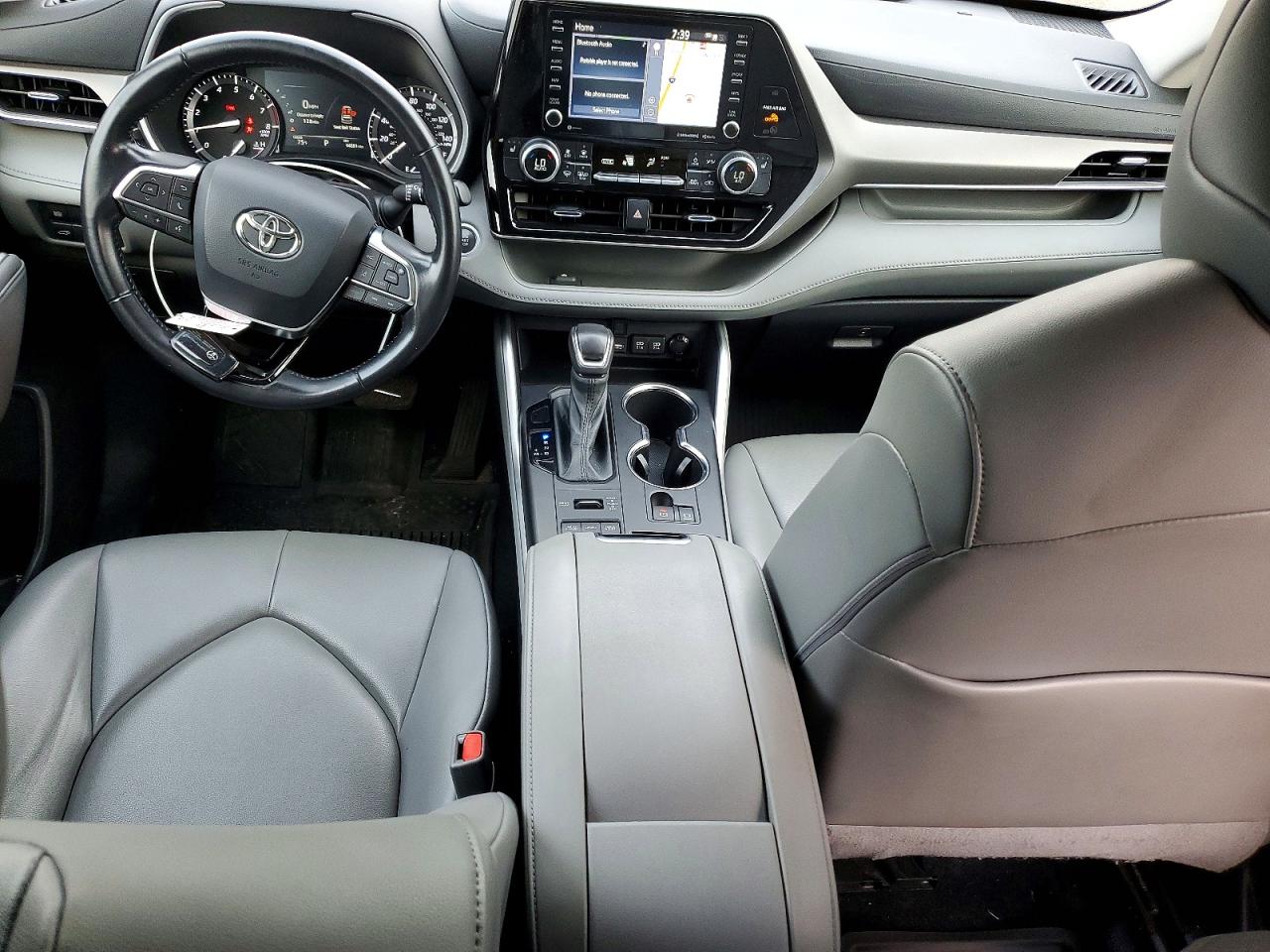 2021 TOYOTA HIGHLANDER