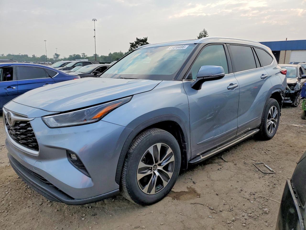 2021 TOYOTA HIGHLANDER