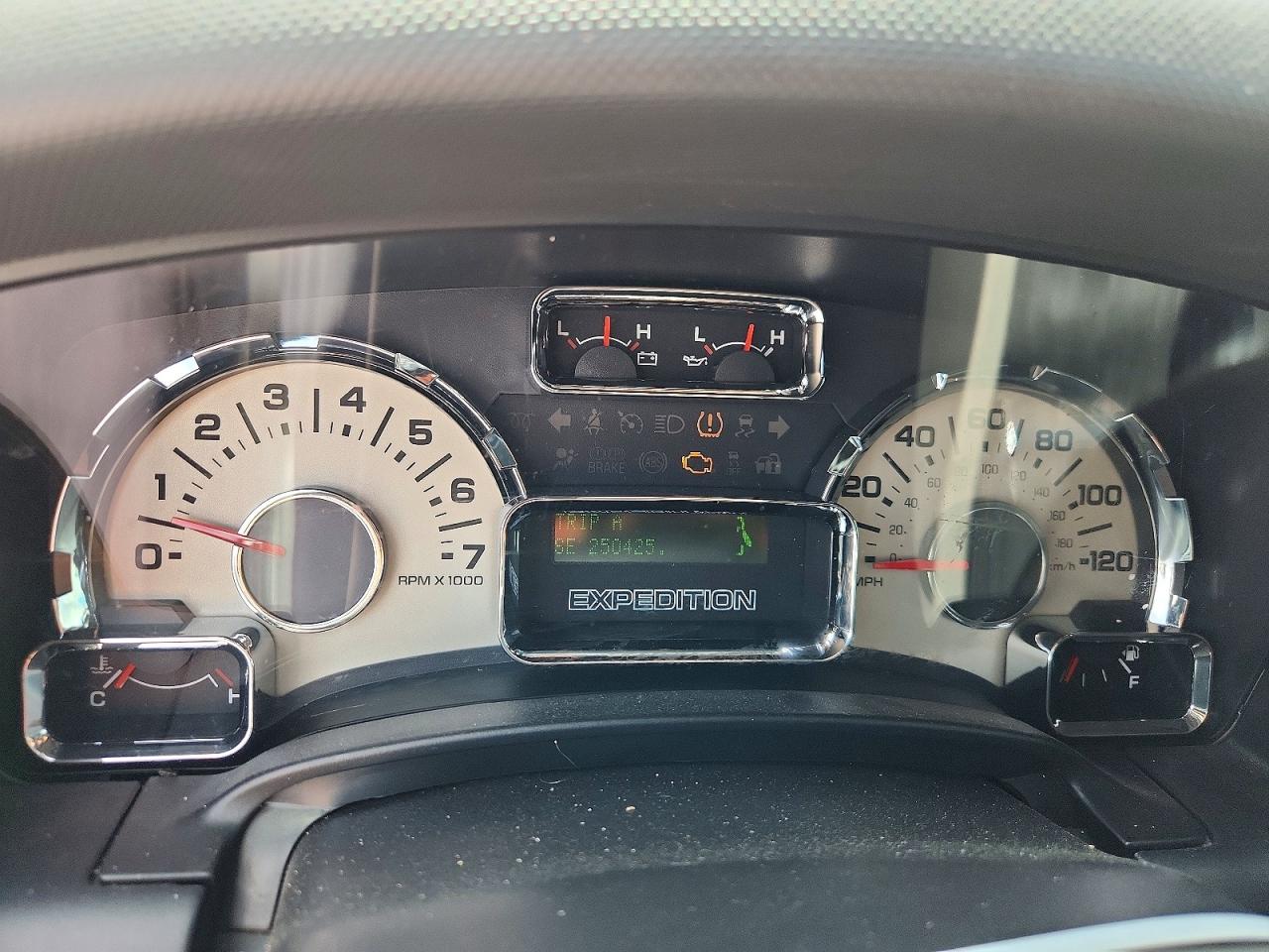 2014 FORD EXPEDITION
