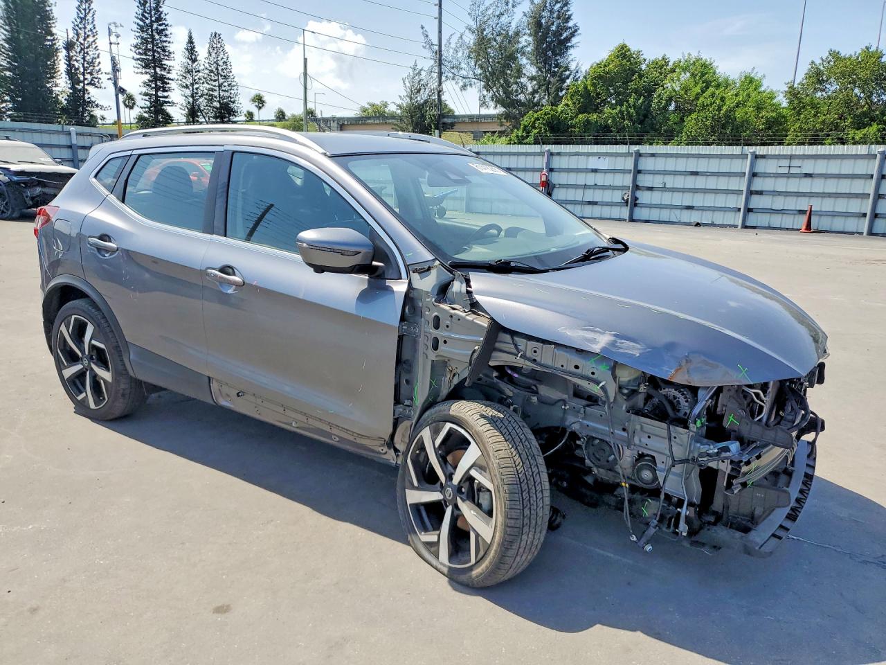 2022 NISSAN ROGUE