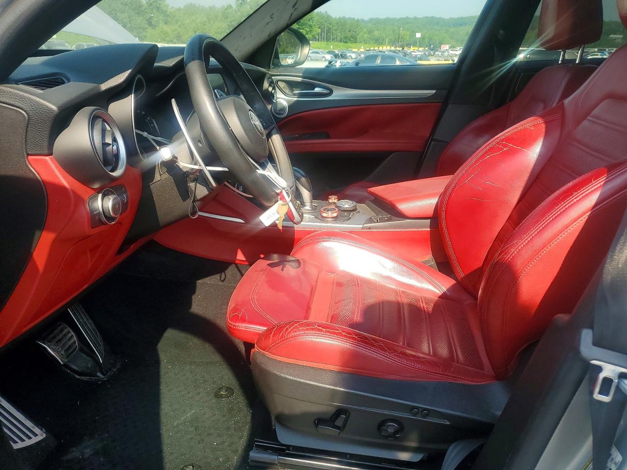 2018 ALFA ROMEO STELVIO