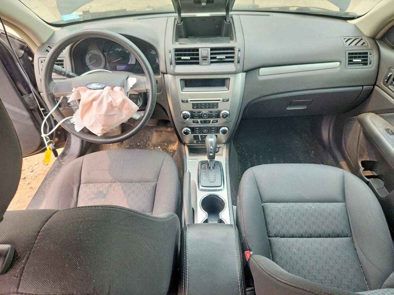 2010 FORD FUSION