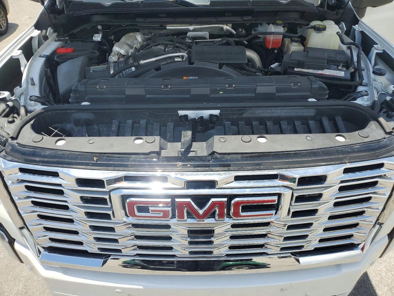 2024 GMC SIERRA