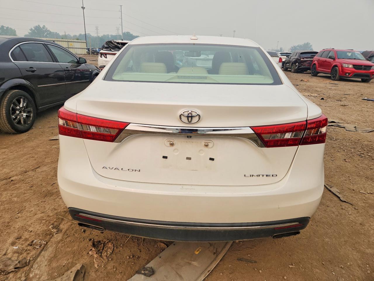 2018 TOYOTA AVALON