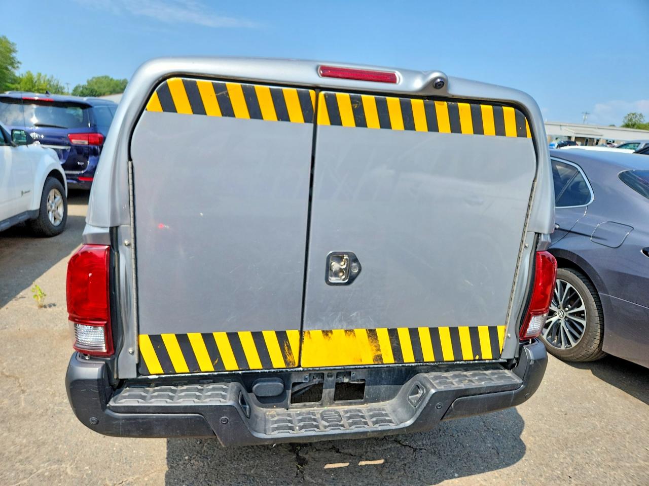 2019 TOYOTA TACOMA
