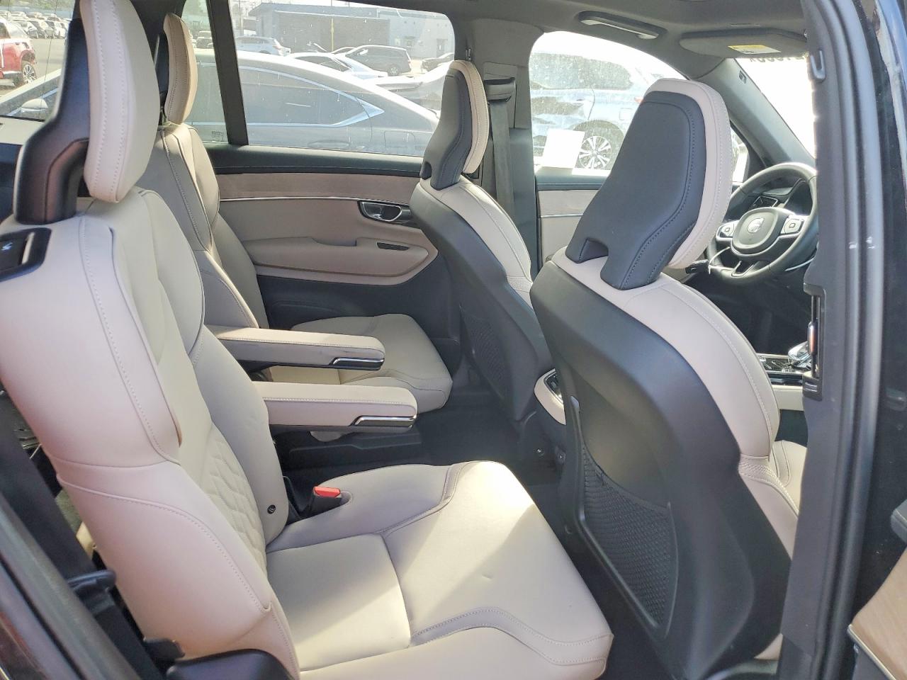 2026 VOLVO XC90