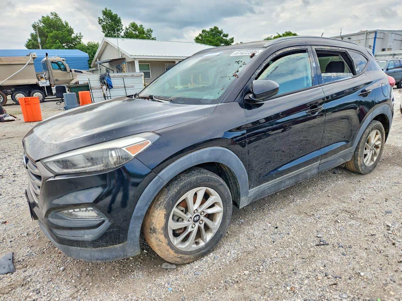 2016 HYUNDAI TUCSON