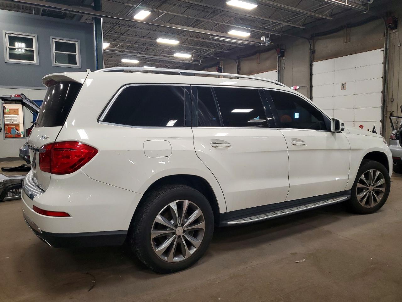 2013 MERCEDES-BENZ GL-CLASS