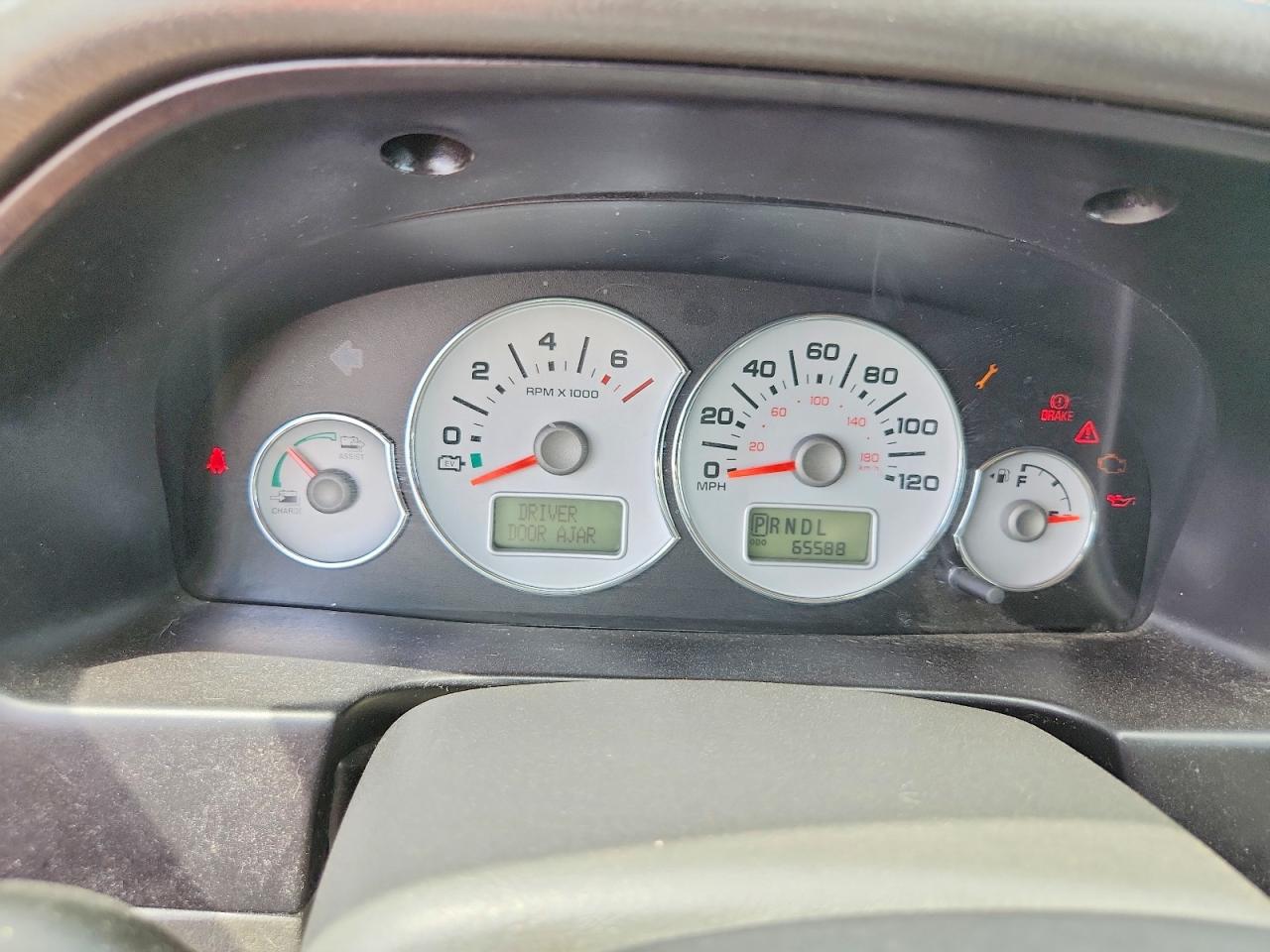 2006 FORD ESCAPE