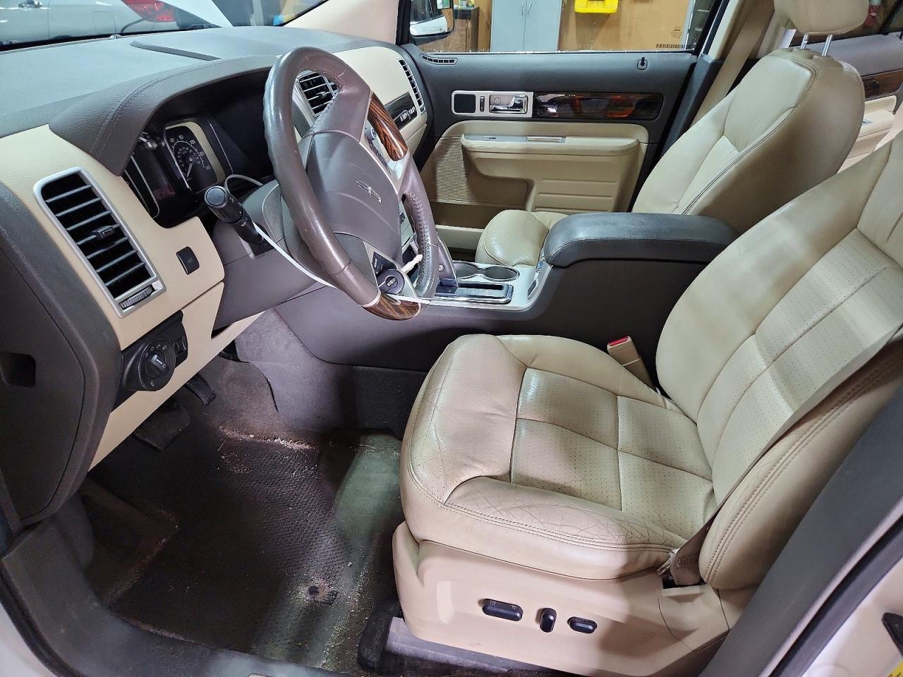 2010 LINCOLN MKX