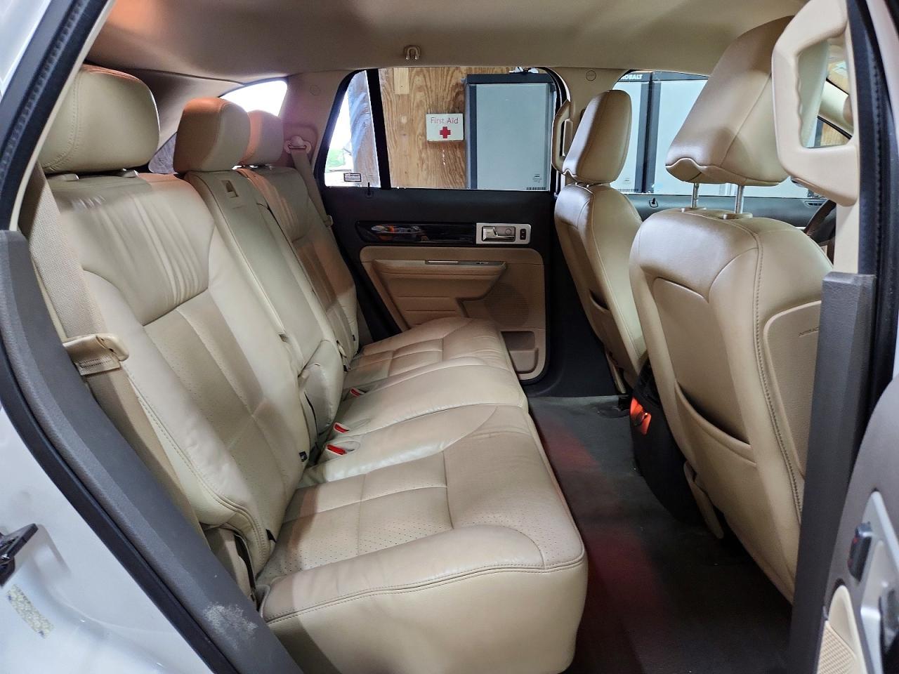2010 LINCOLN MKX