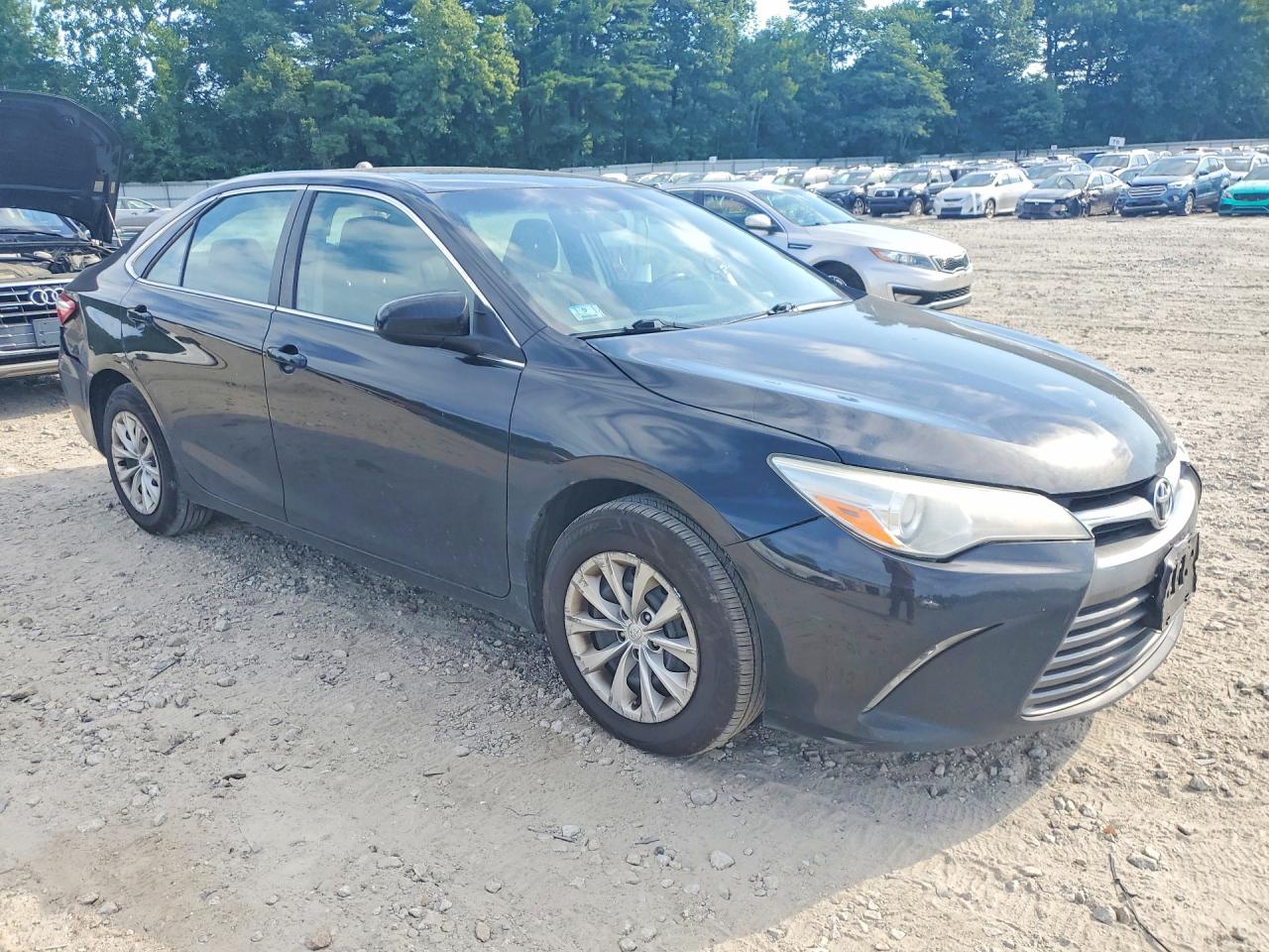 2015 TOYOTA CAMRY
