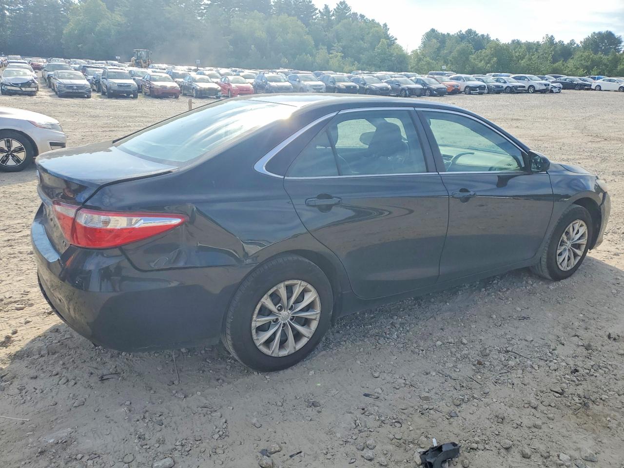 2015 TOYOTA CAMRY