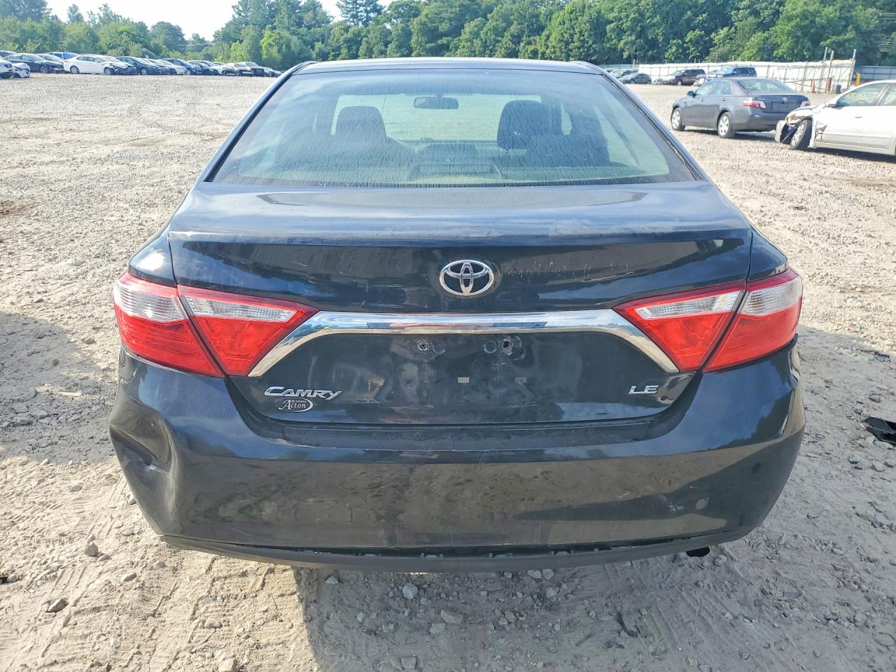 2015 TOYOTA CAMRY