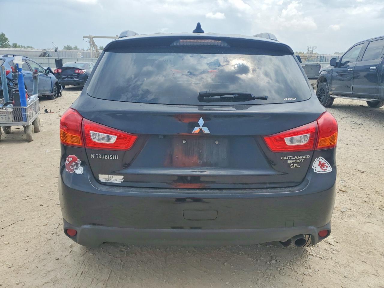 2017 MITSUBISHI OUTLANDER