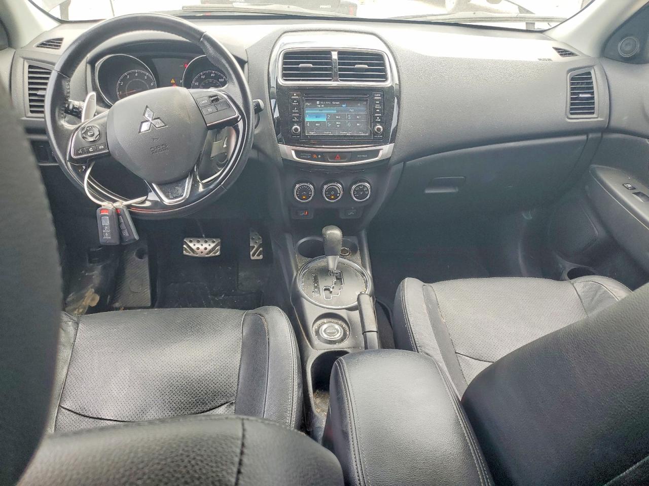 2017 MITSUBISHI OUTLANDER