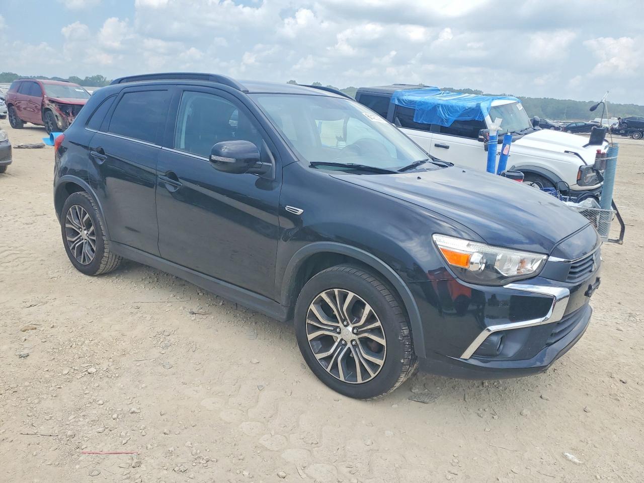 2017 MITSUBISHI OUTLANDER