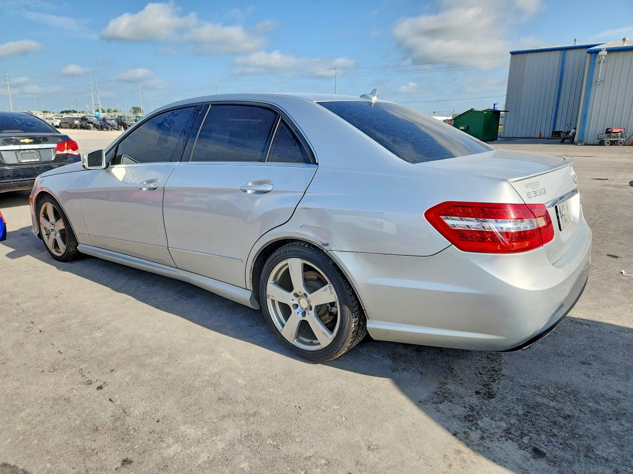 2011 MERCEDES-BENZ E-CLASS