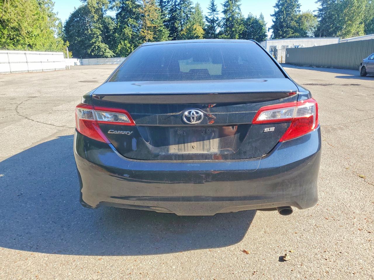 2014 TOYOTA CAMRY