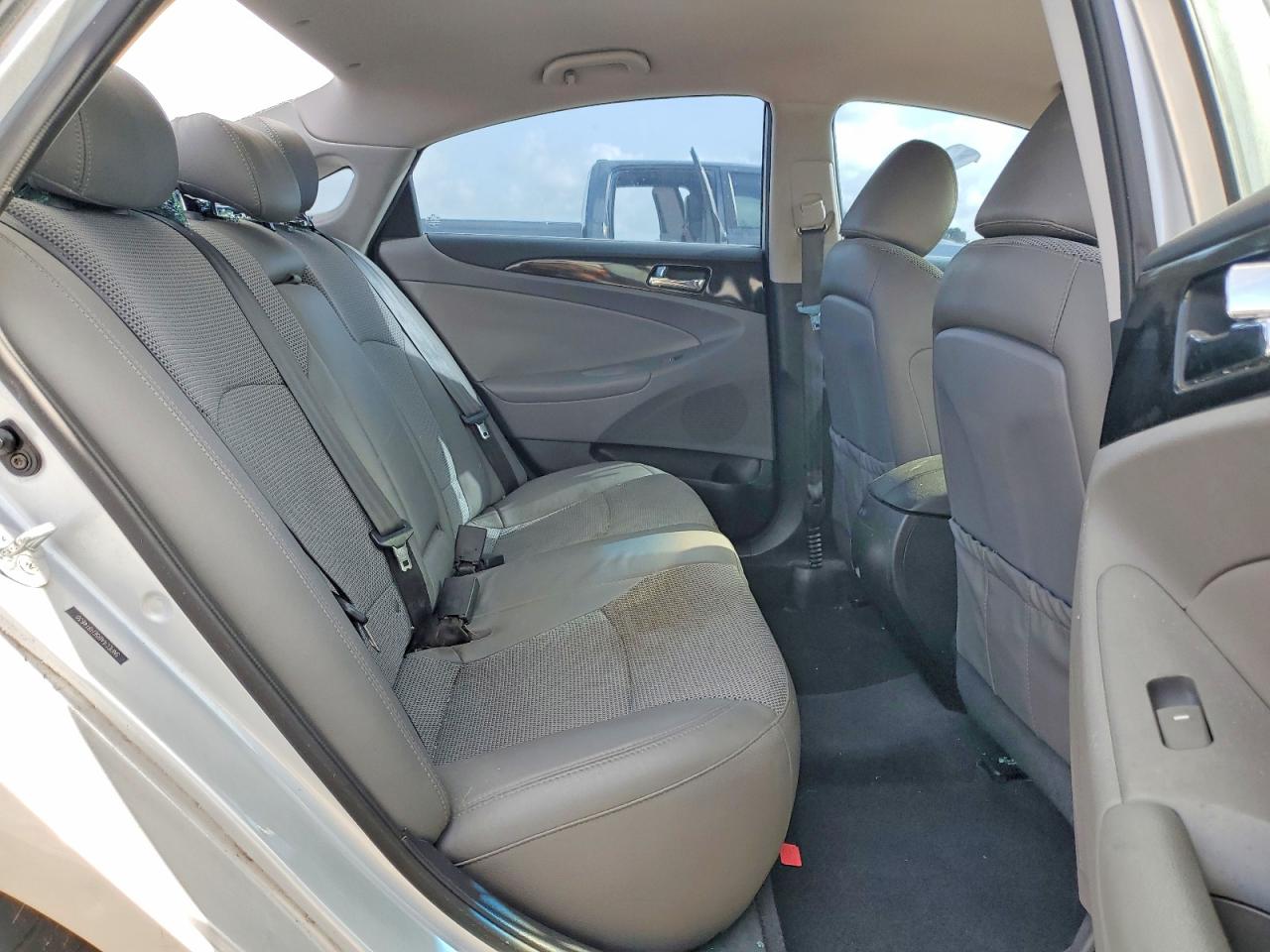2014 HYUNDAI SONATA