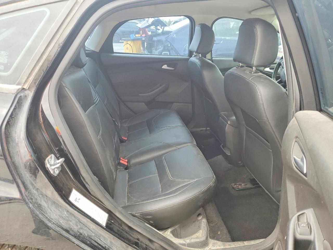 2016 FORD FOCUS