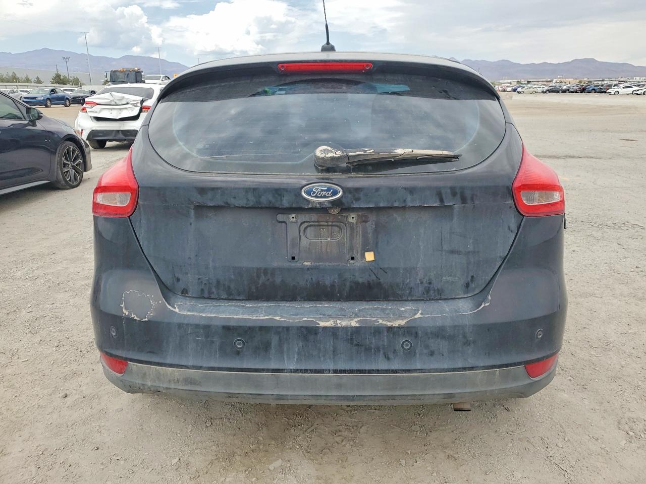 2016 FORD FOCUS