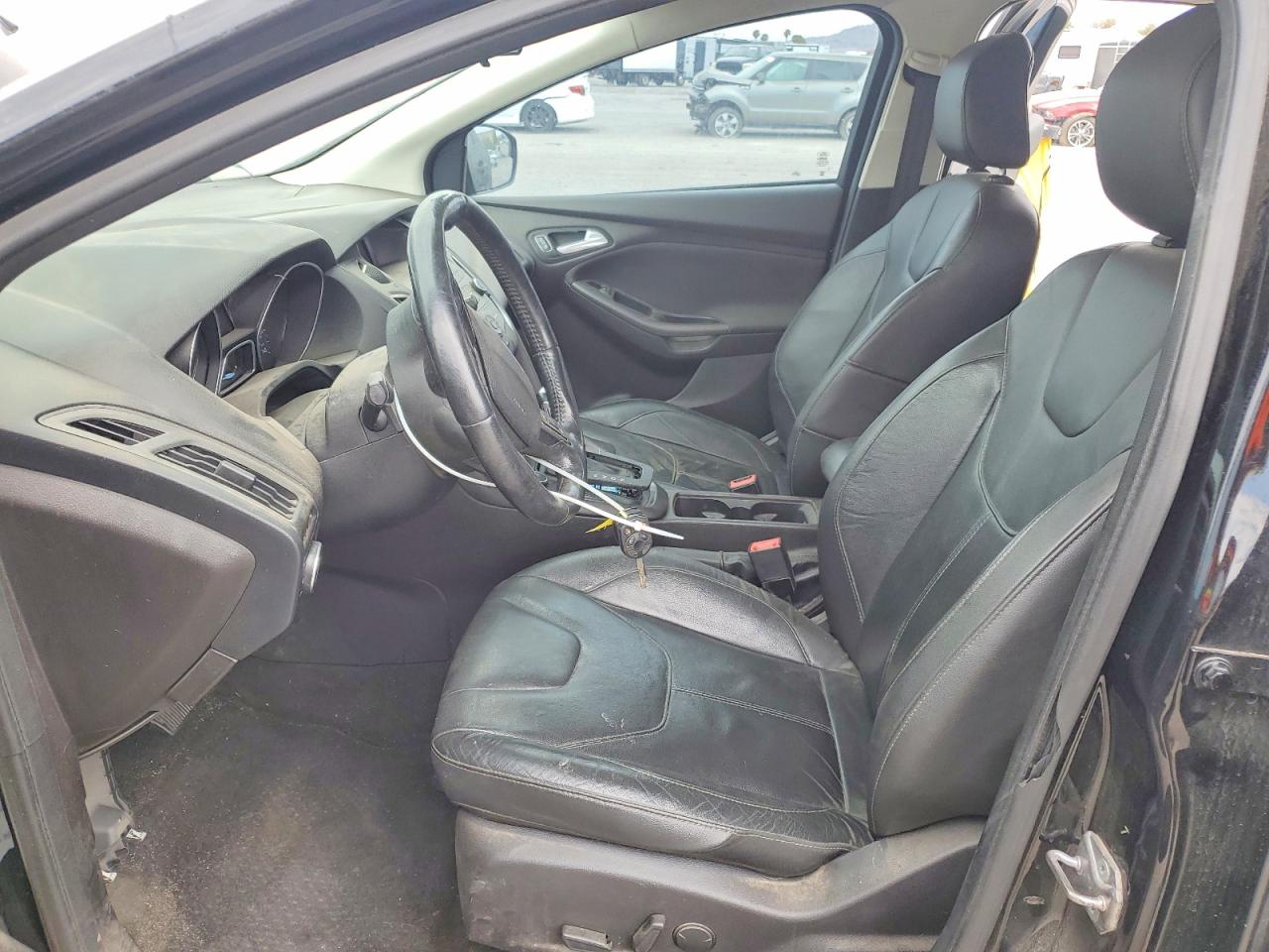 2016 FORD FOCUS