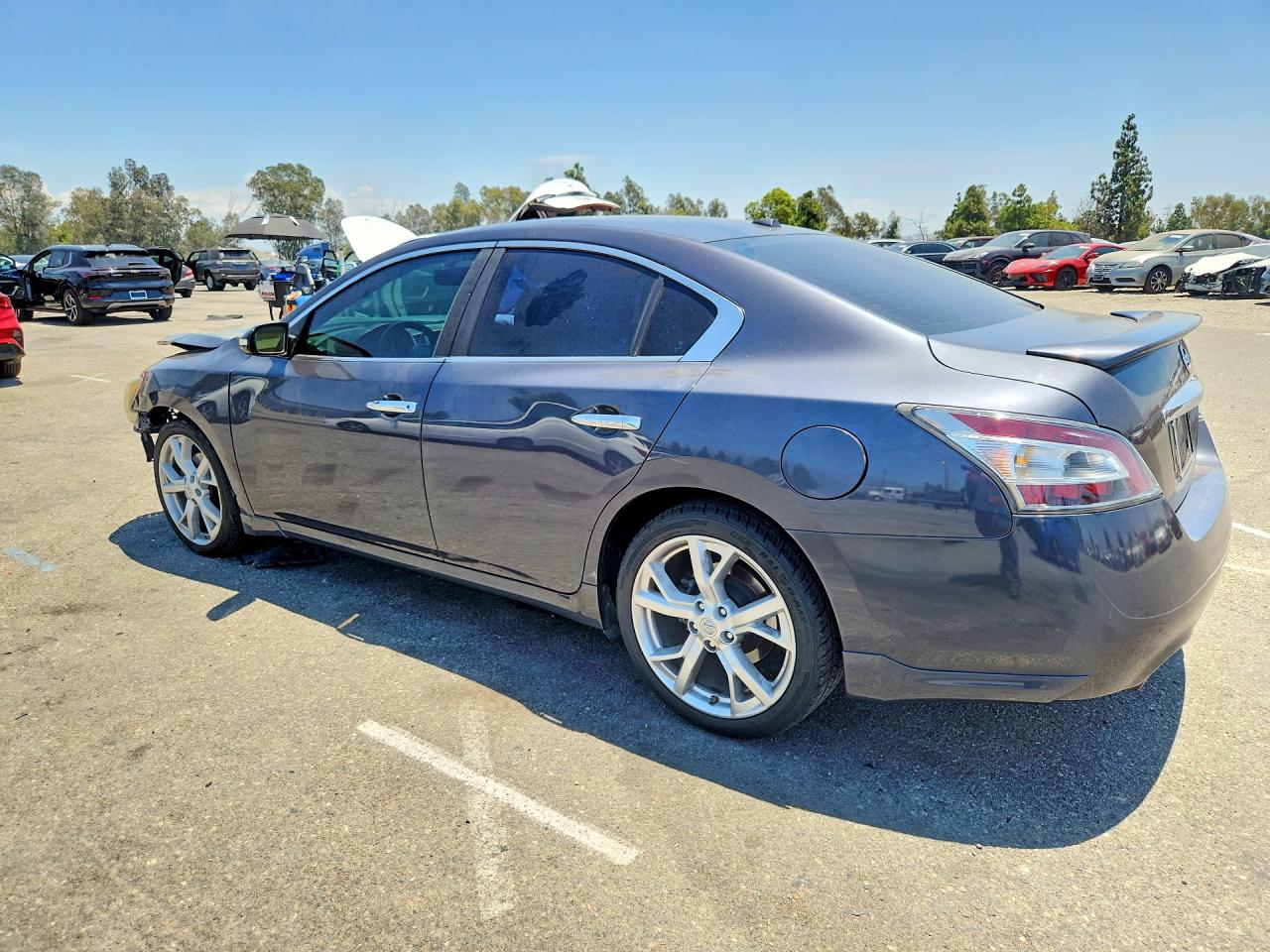 2012 NISSAN MAXIMA