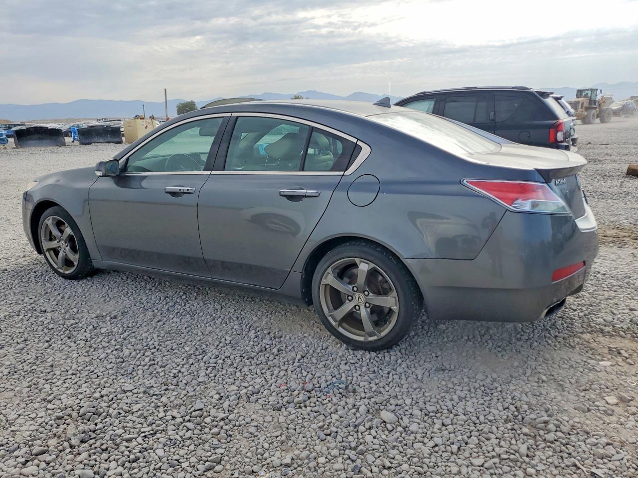 2011 ACURA TL