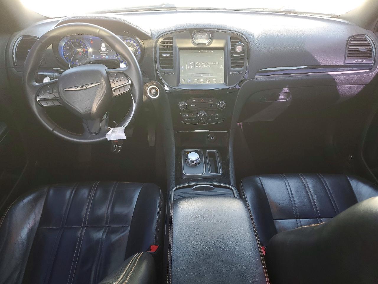 2016 CHRYSLER 300