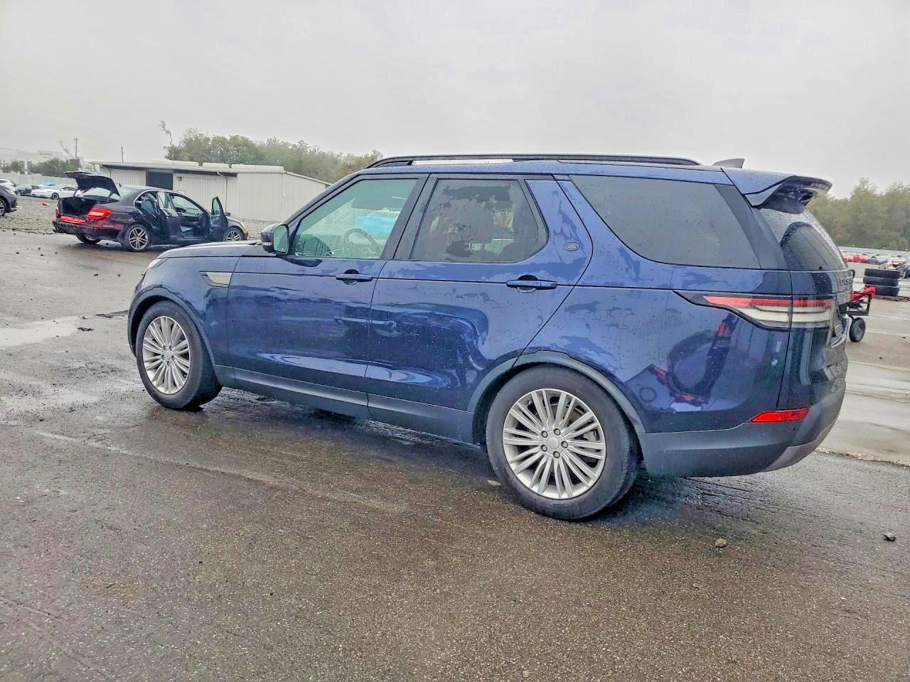 2017 LAND ROVER DISCOVERY