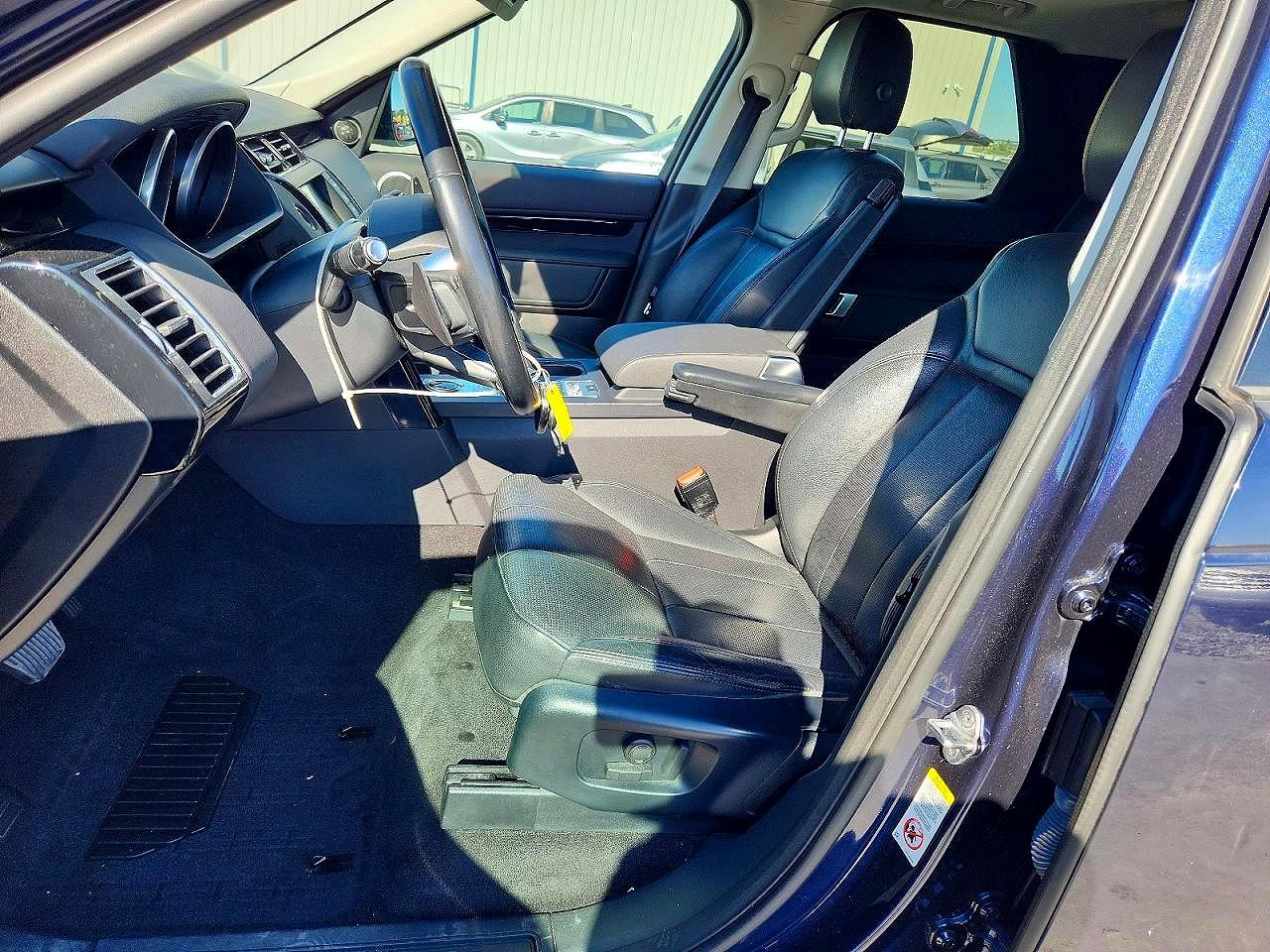 2017 LAND ROVER DISCOVERY