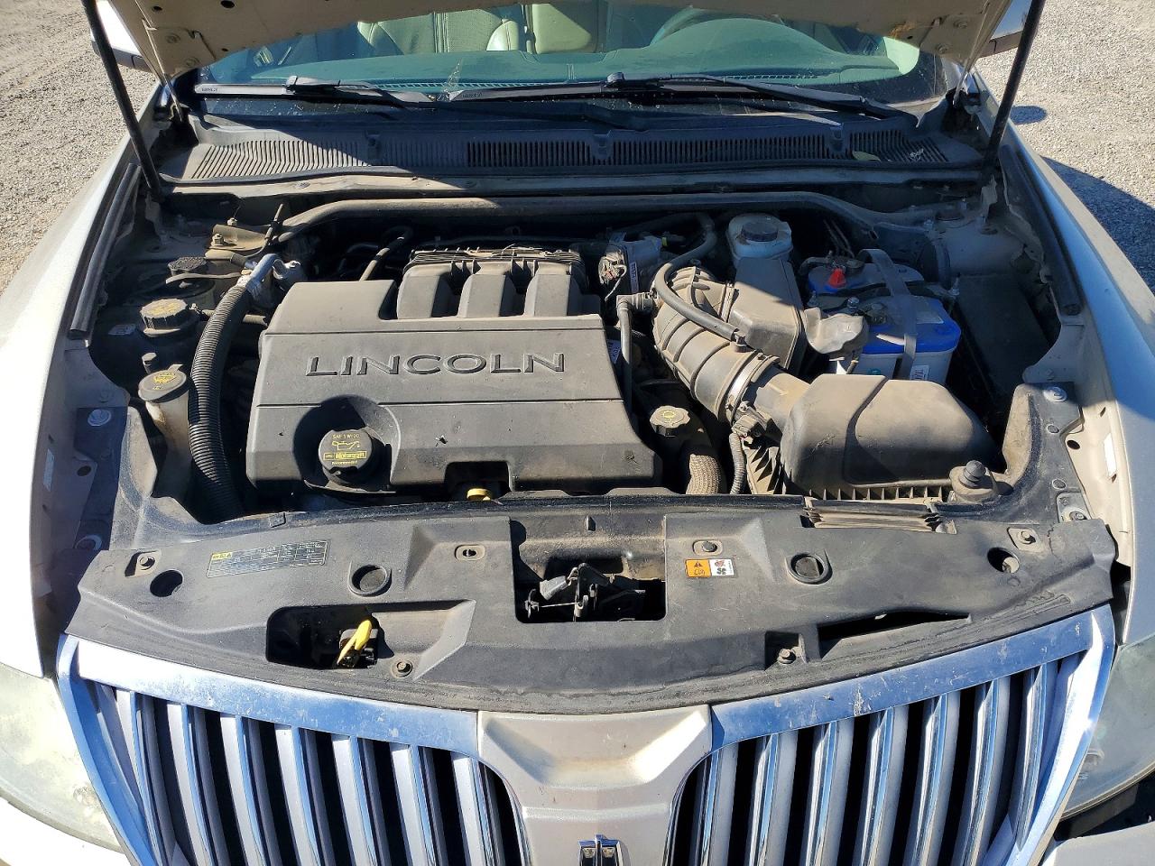 2010 LINCOLN MKS