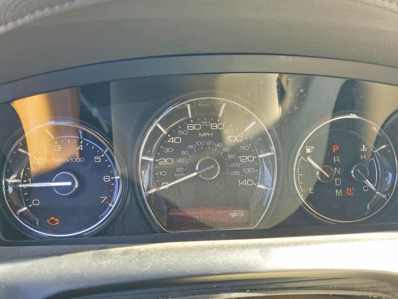 2010 LINCOLN MKS