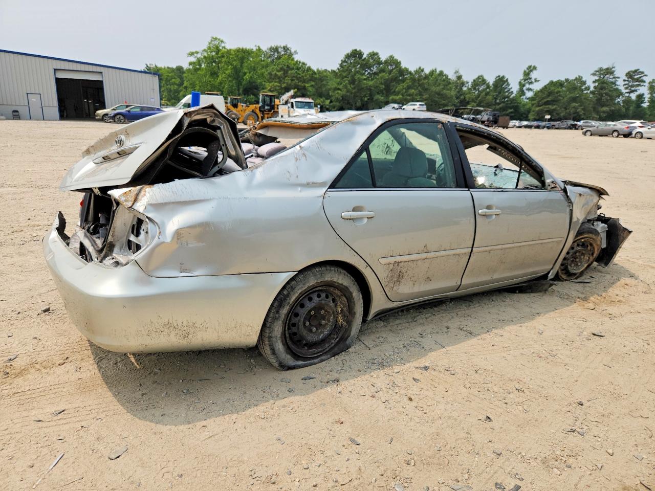 2005 TOYOTA CAMRY