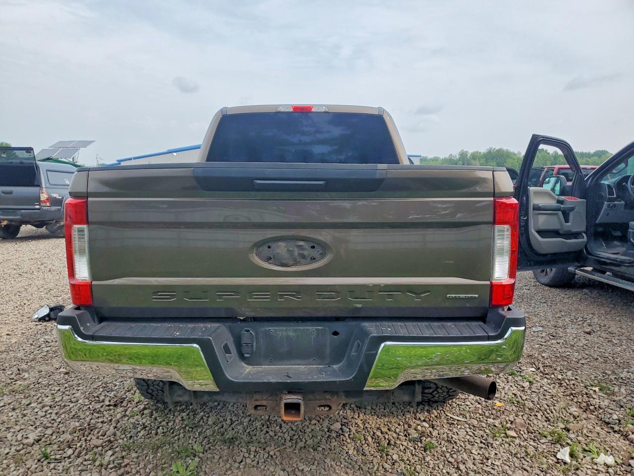 2017 FORD F250