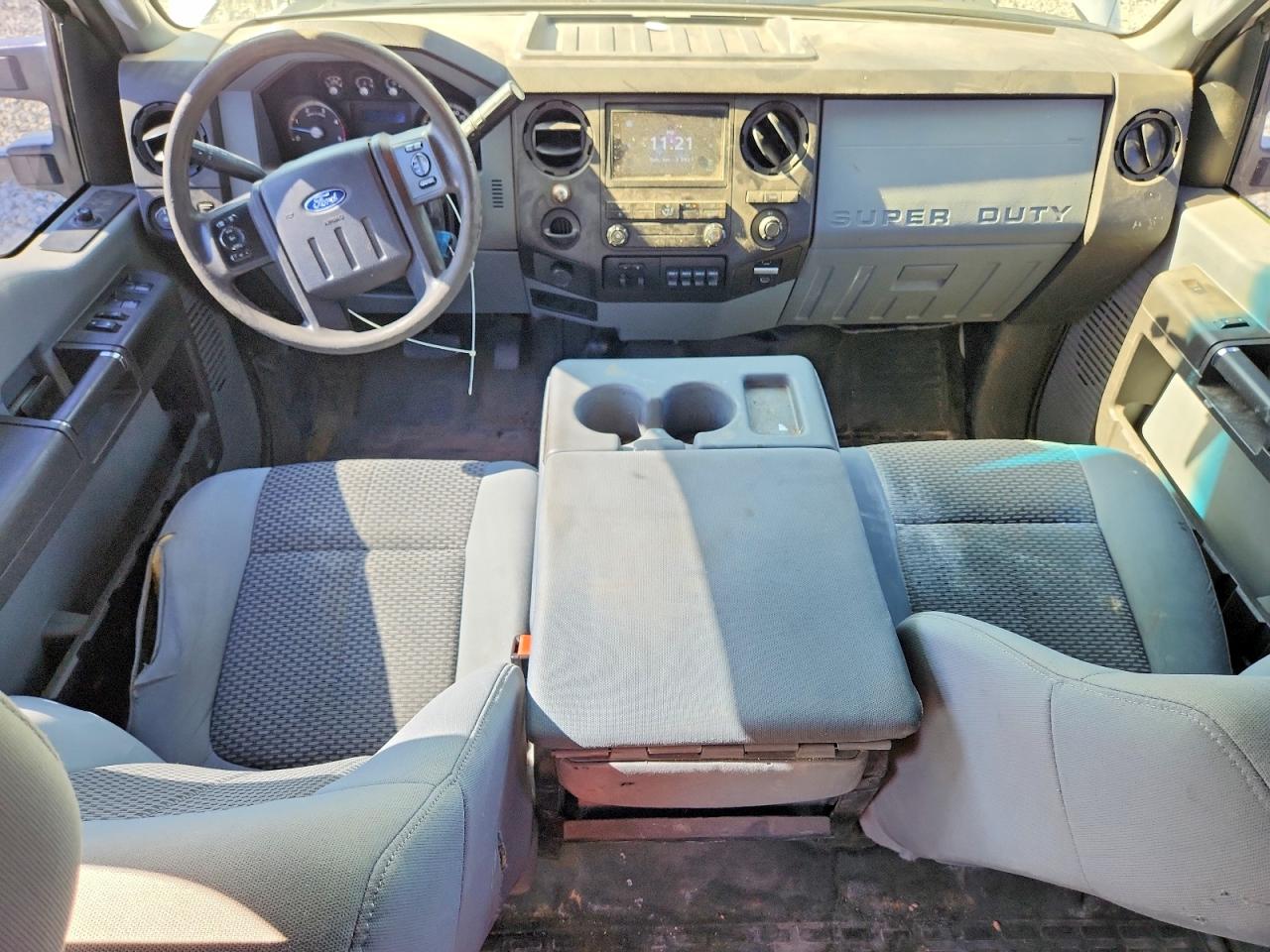 2015 FORD F550