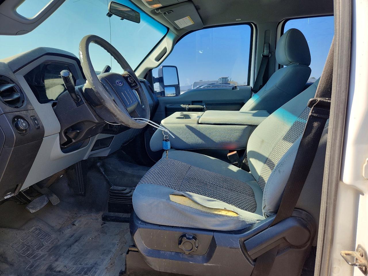 2015 FORD F550