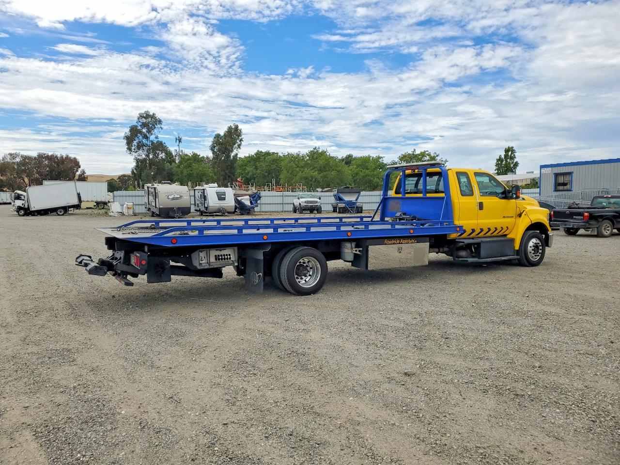 2019 FORD F650