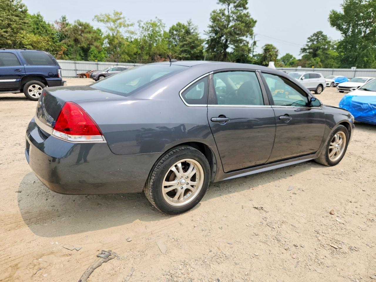 2010 CHEVROLET IMPALA