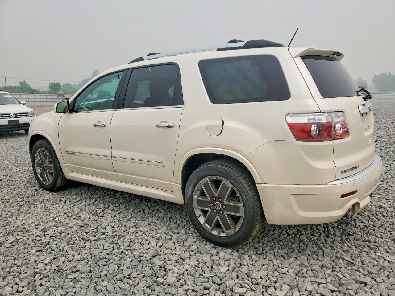 2012 GMC ACADIA DEN