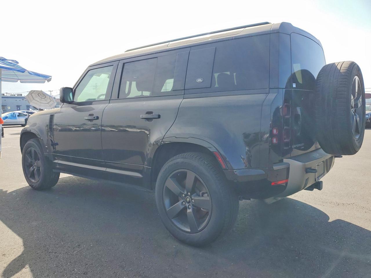 2022 LAND ROVER DEFENDER