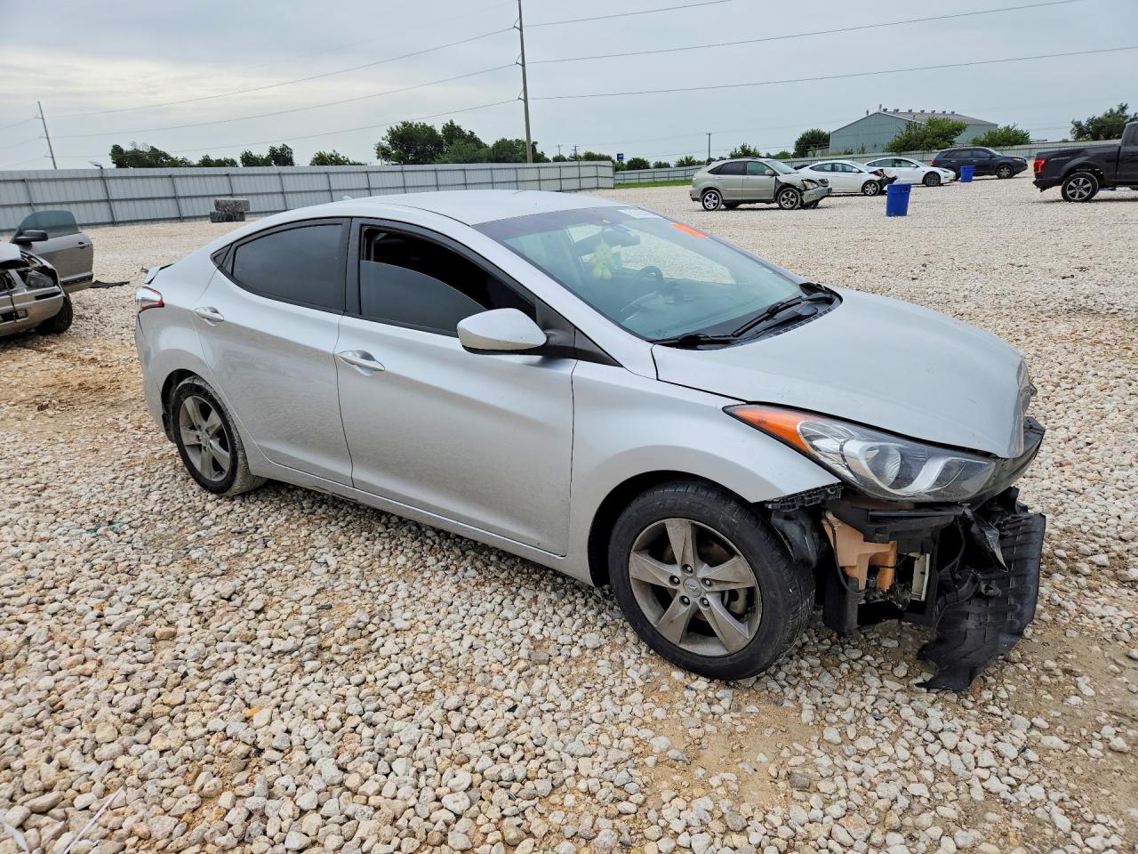 2013 HYUNDAI ELANTRA