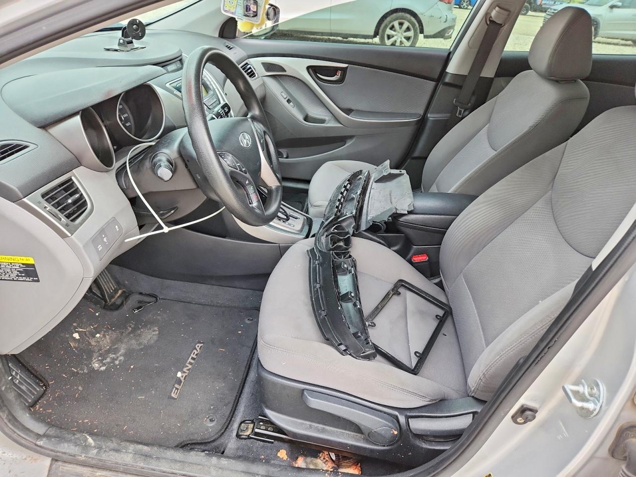 2013 HYUNDAI ELANTRA