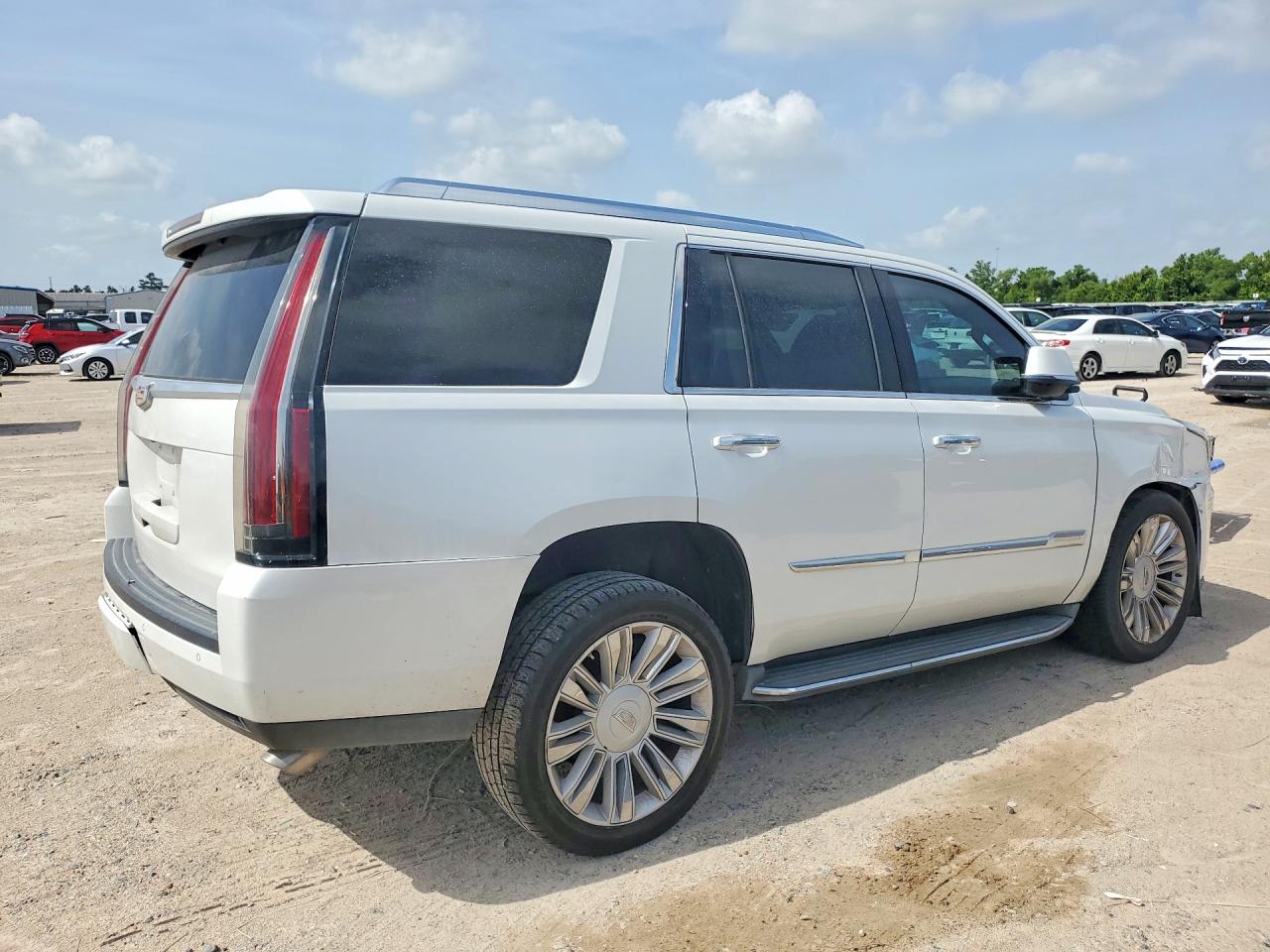2016 CADILLAC ESCALADE