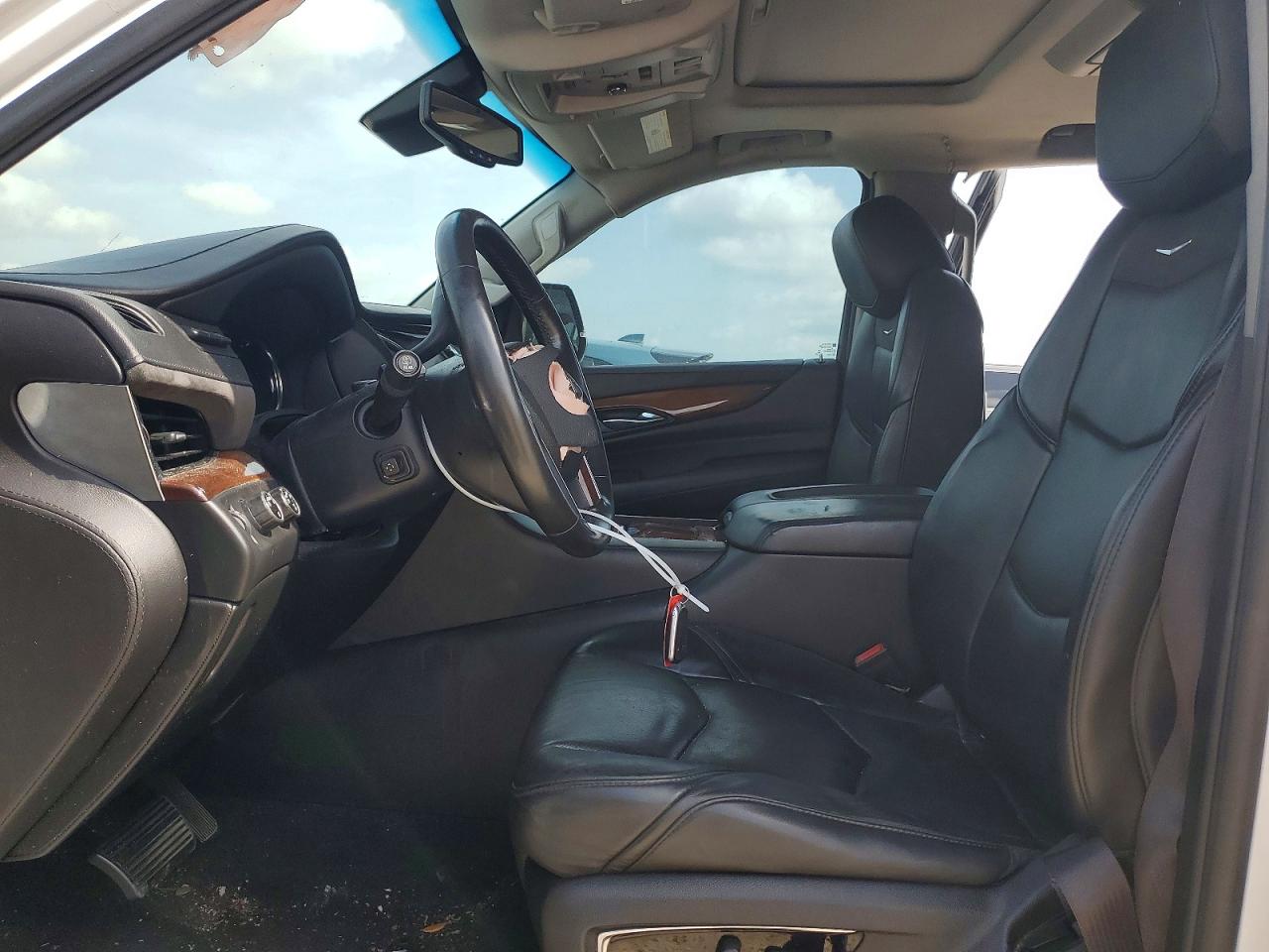 2016 CADILLAC ESCALADE