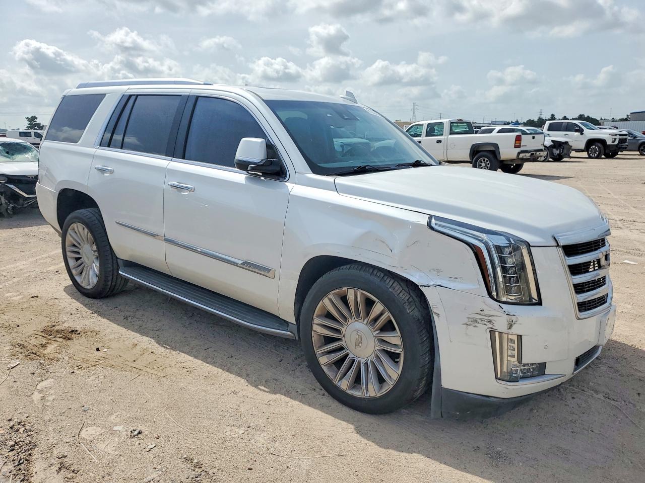 2016 CADILLAC ESCALADE