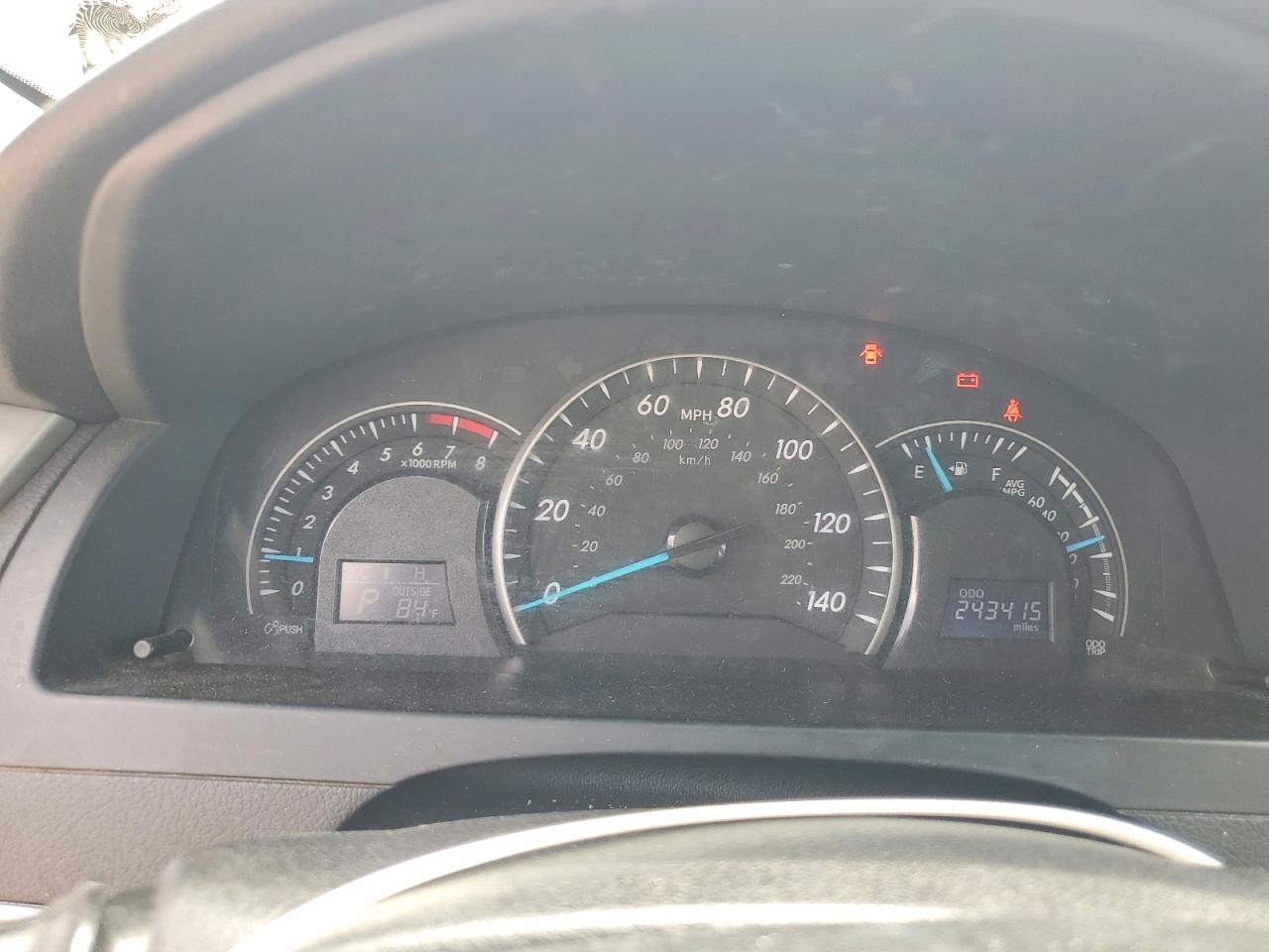 2014 TOYOTA CAMRY